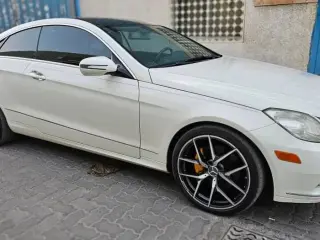 2010 Mercedes-Benz E-Class في Dubai سيارة مستعملة