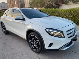 2016 Mercedes-Benz GLA في Abu Dhabi سيارة مستعملة