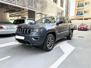 2021 Jeep Grand Cherokee في Dubai سيارة مستعملة
