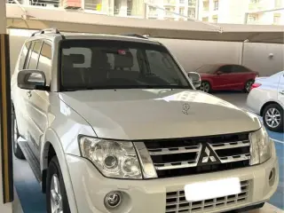 2014 Mitsubishi Pajero in Dubai used car