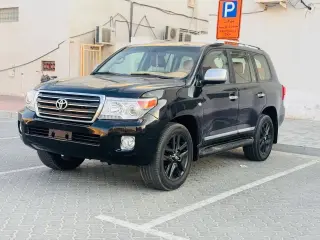 2011 Toyota Land Cruiser in Dubai used car