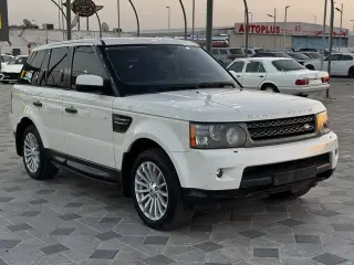 2010 Land Rover Range Rover Sport in Ajman used car