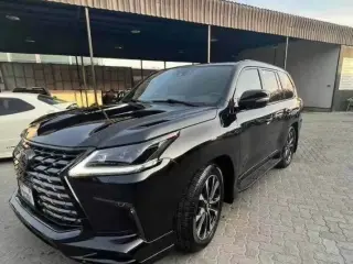 2019 Lexus LX 570 in Dubai used car