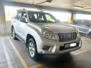2012 Toyota Prado in Dubai used car