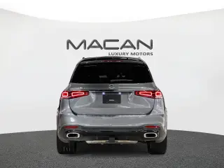 2020 Mercedes-Benz GLS في Dubai سيارة مستعملة