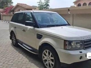 2009 Land Rover Range Rover Sport in Dubai used car
