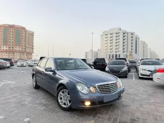 2007 Mercedes-Benz E-Class في Dubai سيارة مستعملة