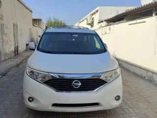 2012 Nissan Quest in Ajman used car
