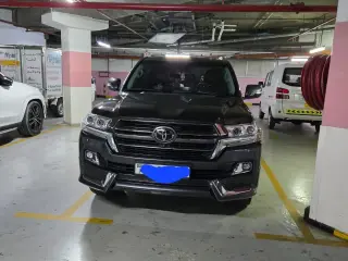 2020 Toyota Land Cruiser in Dubai used car