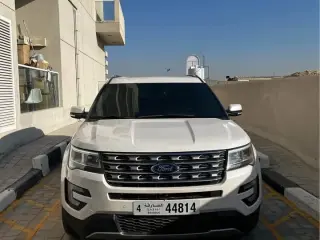 2017 Ford Explorer in Dubai used car