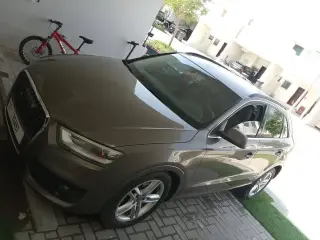2015 Audi Q3 في Dubai سيارة مستعملة