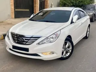 2011 Hyundai Sonata in Fujairah used car