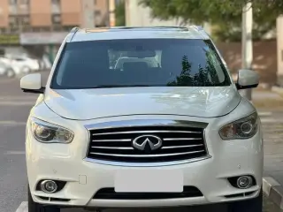 2013 Infiniti JX35 in Sharjah used car