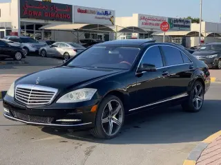 2013 Mercedes-Benz S-Class في Sharjah سيارة مستعملة