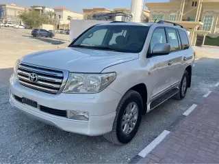 2011 Toyota Land Cruiser in Ajman used car