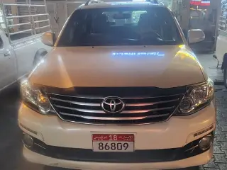 2015 Toyota Fortuner في Al Ain سيارة مستعملة