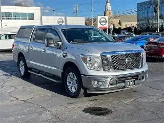 2017 Nissan Titan in Umm Al Quwain used car