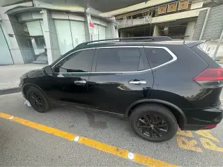 2018 Nissan Rogue in Sharjah used car