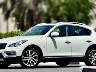2017 Infiniti QX50 in Dubai used car