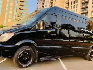 2013 Mercedes-Benz Sprinter في Dubai سيارة مستعملة