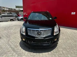 2014 Cadillac SRX in Sharjah used car