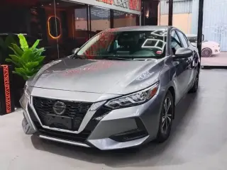 2020 Nissan Sentra في Dubai سيارة مستعملة