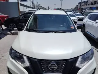 2018 Nissan Rogue in Dubai used car