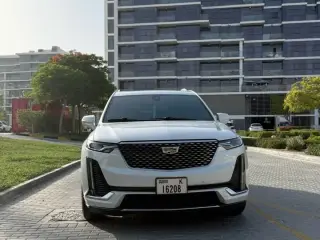 2020 Cadillac XT6 in Dubai used car