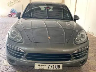 2014 Porsche Cayenne in Dubai used car