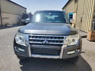 2016 Mitsubishi Pajero in Dubai used car