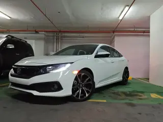 2021 Honda Civic in Ajman used car
