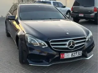 2014 Mercedes-Benz E-Class في Abu Dhabi سيارة مستعملة