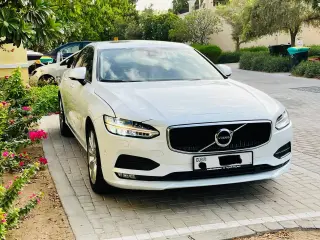 2017 Volvo S90 in Dubai used car