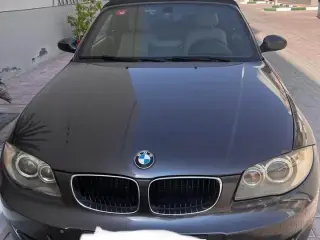 2009 BMW 1-Series في Abu Dhabi سيارة مستعملة