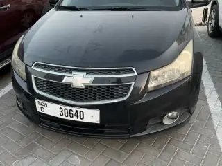 2009 Chevrolet Cruze في Dubai سيارة مستعملة