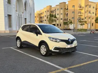 2019 Renault Captur in Dubai used car