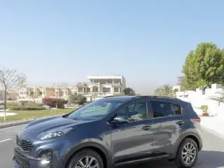 2022 Kia Sportage في Dubai سيارة مستعملة