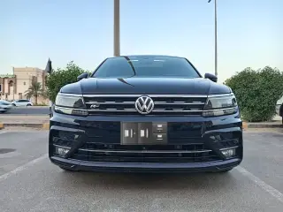 2019 Volkswagen Tiguan في Dubai سيارة مستعملة