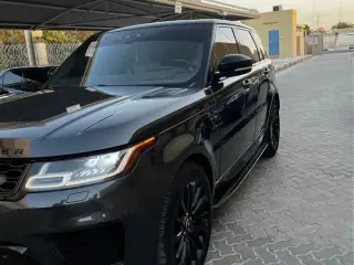 2019 Land Rover Range Rover Sport in Dubai used car