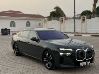 2023 BMW 7-Series في Dubai سيارة مستعملة