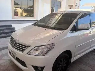 2012 Toyota Innova in Al Ain used car