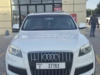 2012 Audi Q7 in Dubai used car