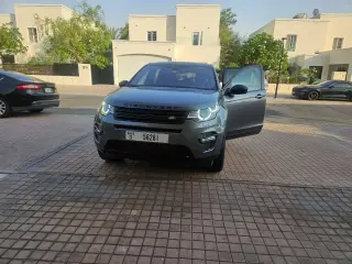 2016 Land Rover Discovery Sport في Dubai سيارة مستعملة