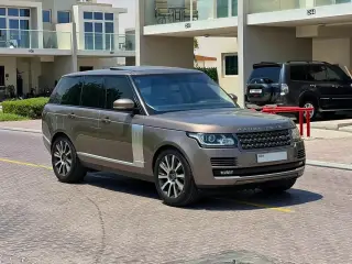 2016 Land Rover Range Rover in Dubai used car