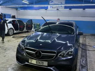2011 Mercedes-Benz E-Class في Ajman سيارة مستعملة