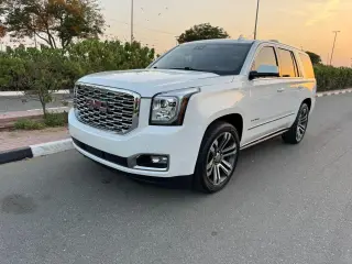 2019 GMC Yukon in Dubai used car