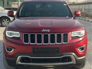 2015 Jeep Grand Cherokee في Dubai سيارة مستعملة