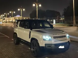 2023 Land Rover Defender in Dubai used car