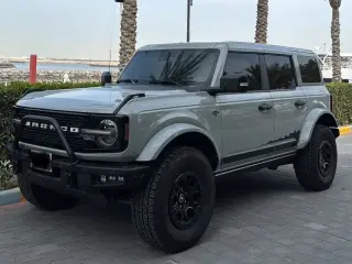 2022 Ford Bronco في Abu Dhabi سيارة مستعملة