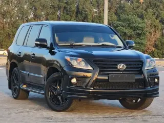 2009 Lexus LX 570 في Dubai سيارة مستعملة